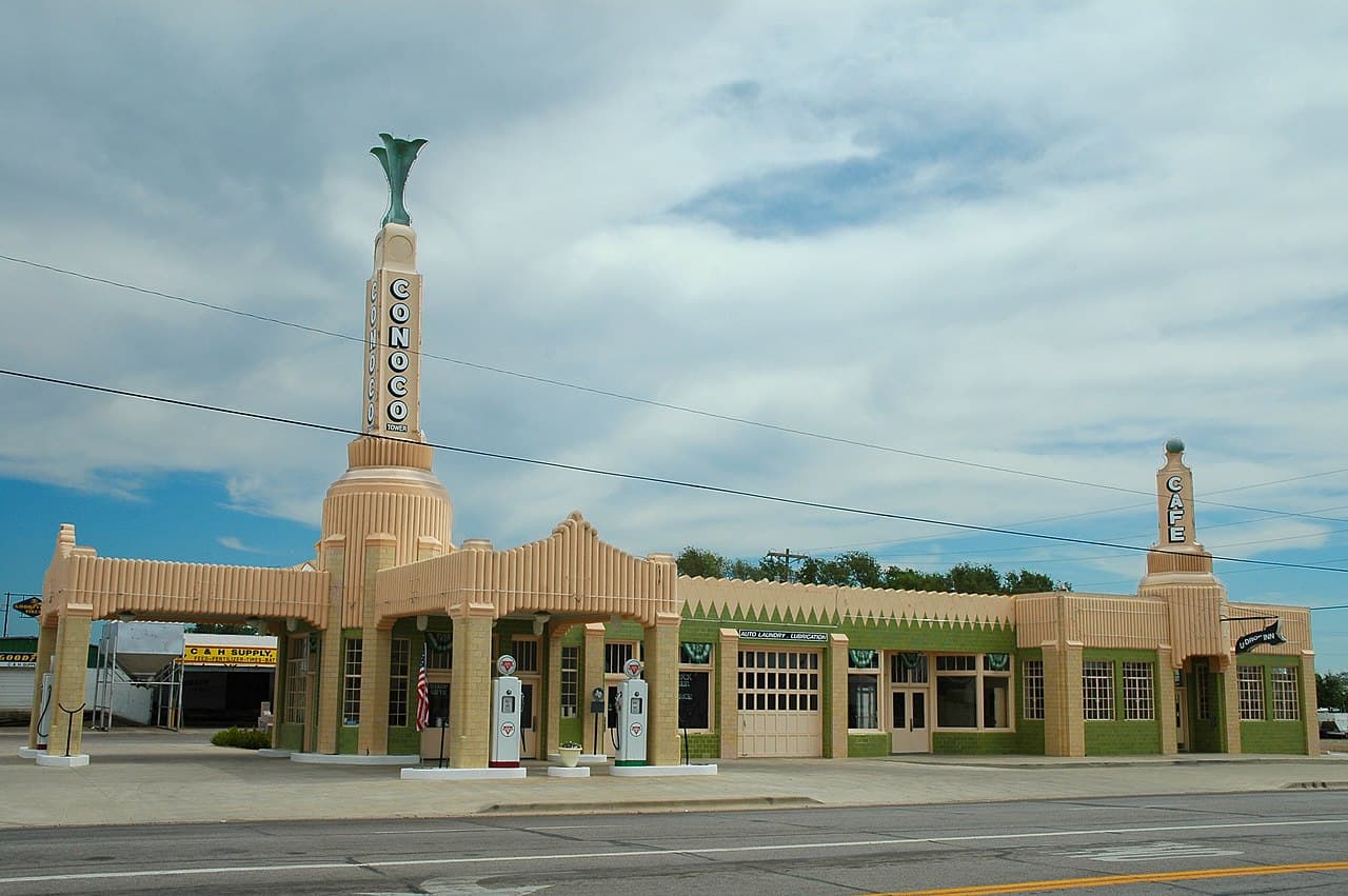 Tower Station & U-Drop Inn — photo 3